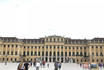 schoenbrunn_cropped