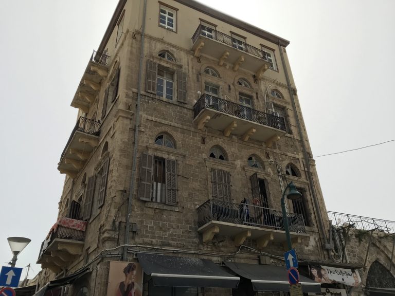 20190523_121728027_iOS