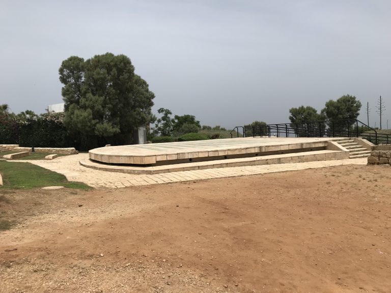 20190524_084031056_iOS